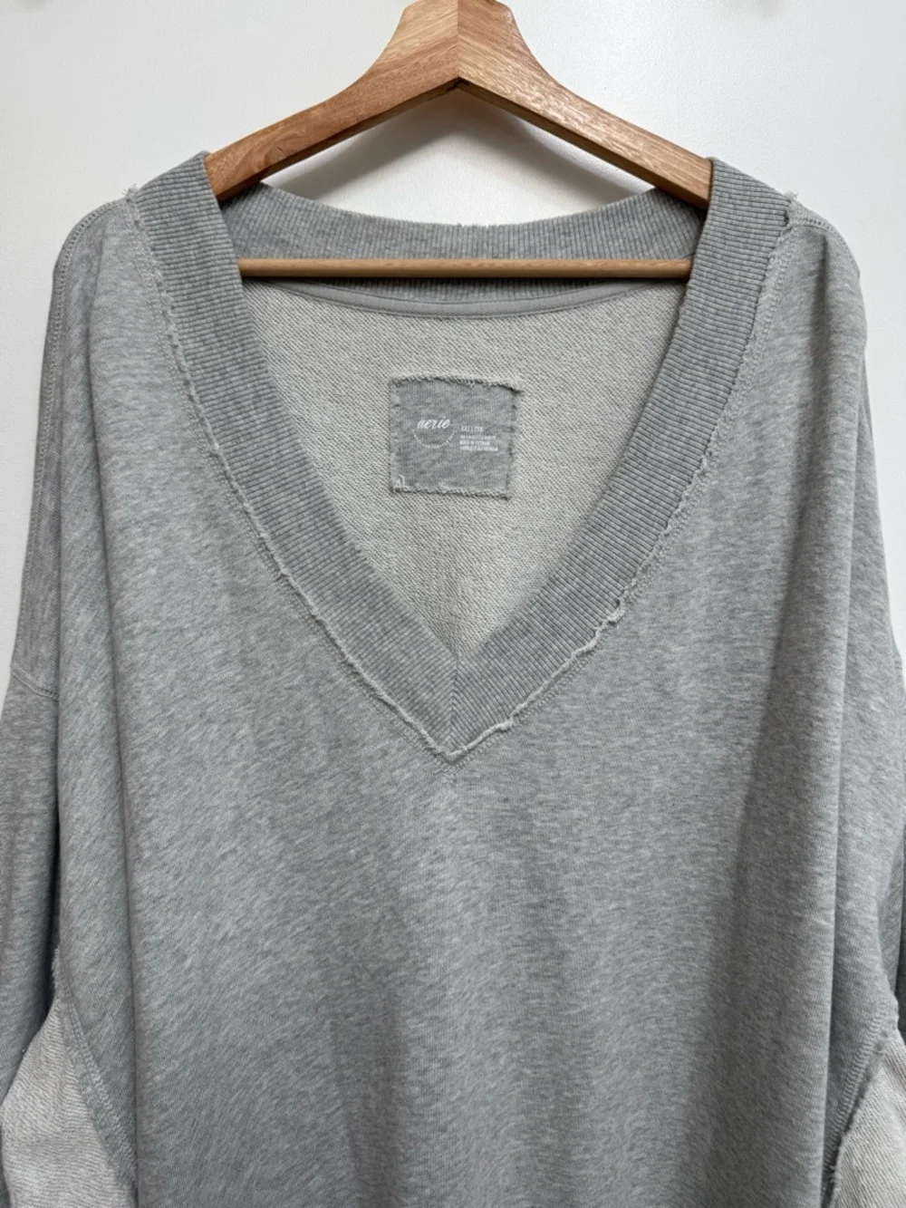 Aerie Vacay Everyday V-Neck Sweatshirt Women’s XXL Oversized Loungewear Travel - Picture 3 of 12